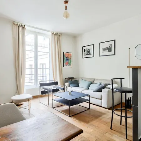 Apartamento Charmant T2 Au Coeur Du Marais *